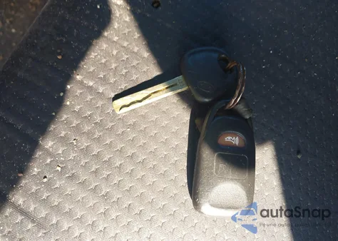 2011 Kia Sorento Lx из США, поврежденный, VIN 5XYKT3A12BG116211